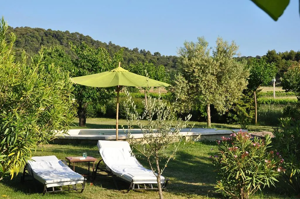 Le Mas En Provence Bed and Breakfast Entrechaux 3*,